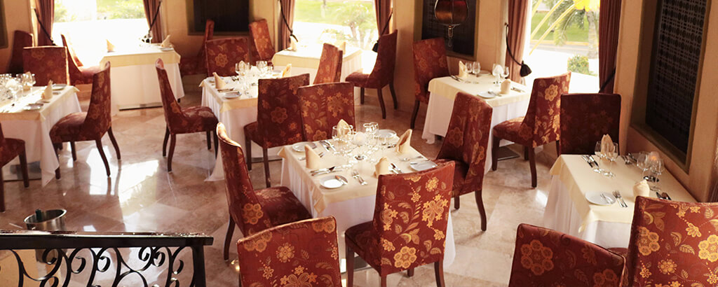 Restaurants at Club Solaris Cancun