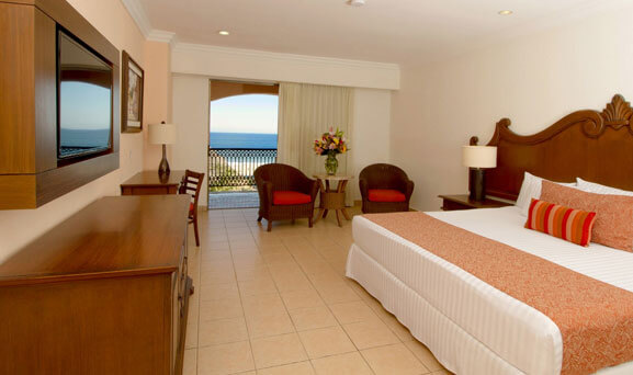 habitacion con vista al mar en royal solaris los cabos